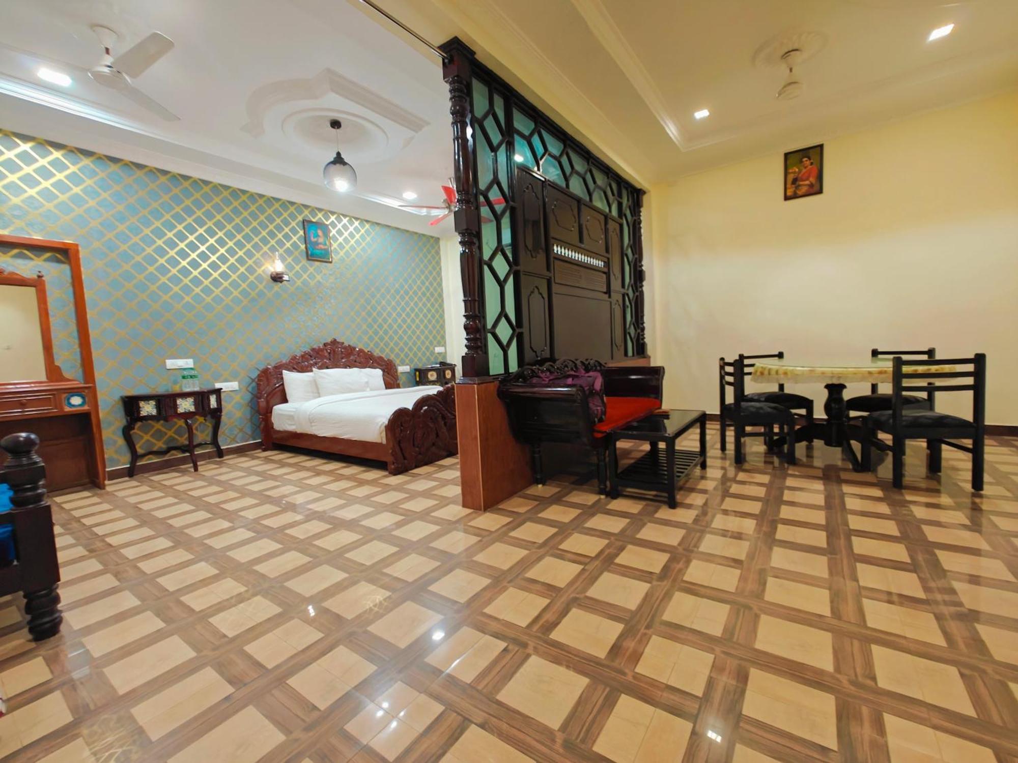 Chola Heritage Resort Карайккуді Екстер'єр фото