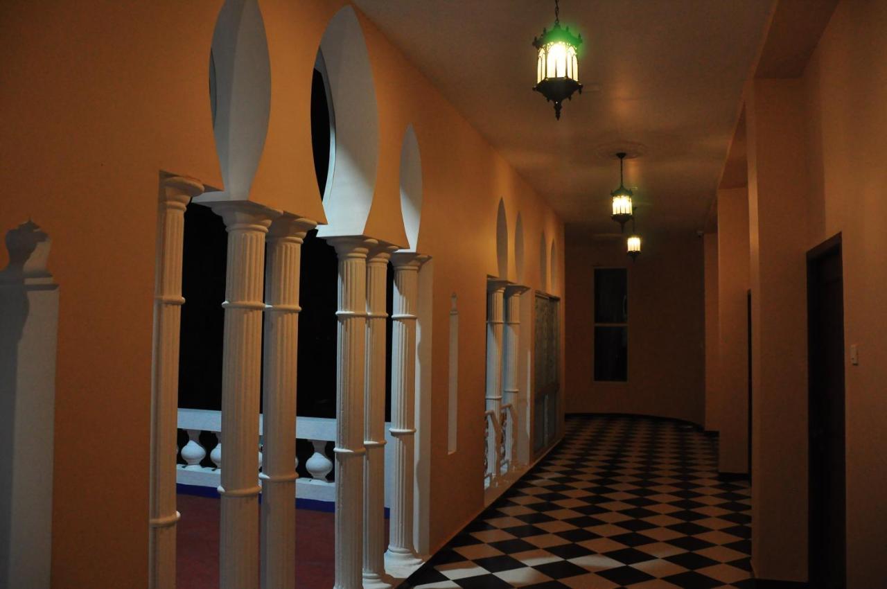 Chola Heritage Resort Карайккуді Екстер'єр фото